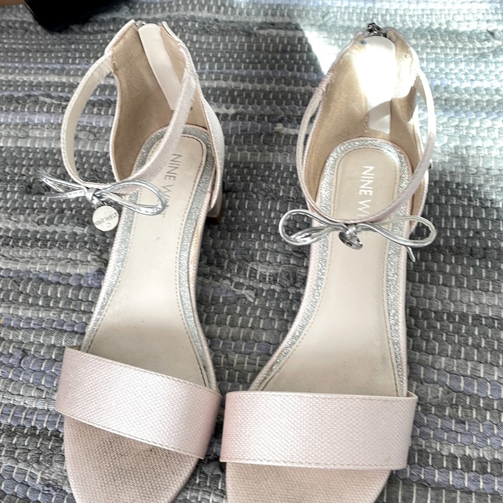 Pink heels